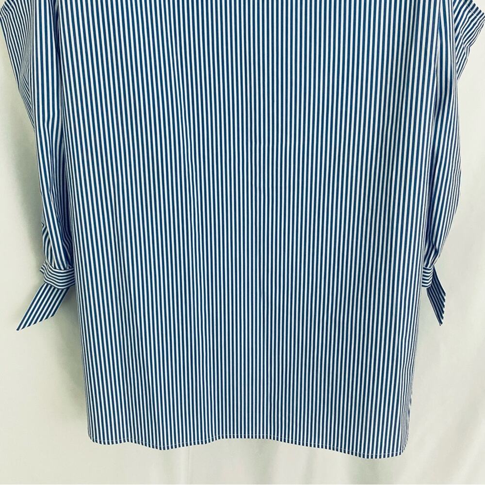 Multiples Open Shoulder Top Size Large - Picture 11 of 12